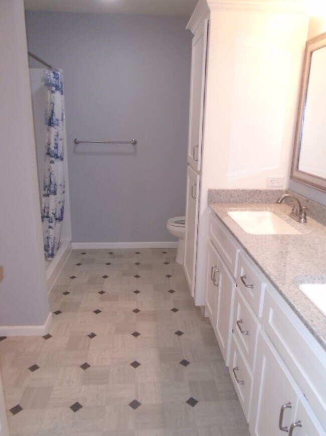 Building Photo - 114 Allen Hill Dr