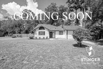 Building Photo - 4 Chesterfield Lake Dr
