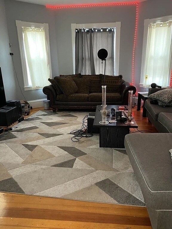 Primary Photo - 28 Gershom Ave