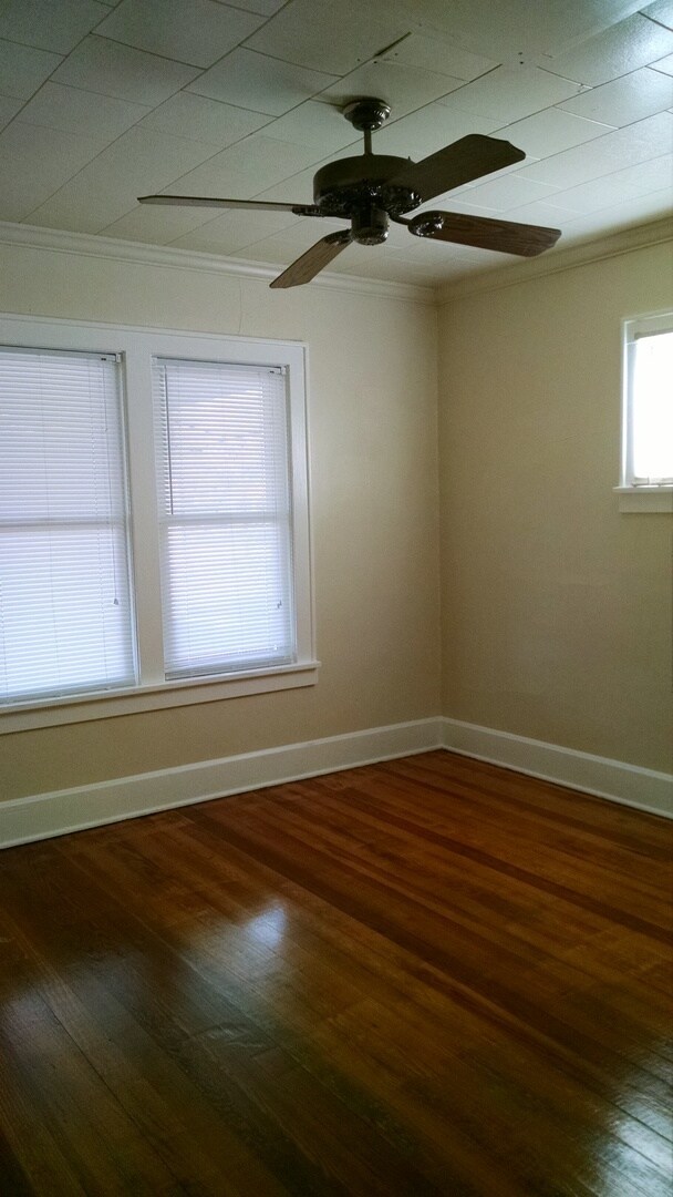 Building Photo - 1939 Terrace St