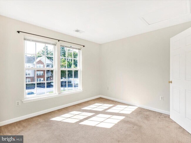 Building Photo - 501 Patton Cir