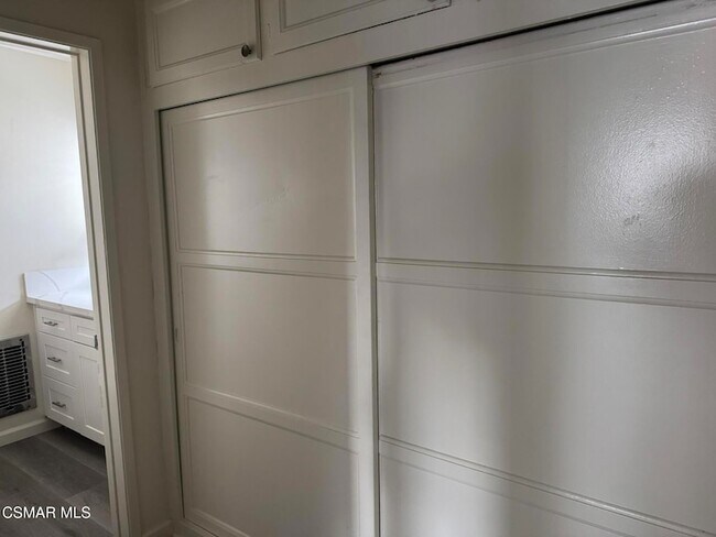 Building Photo - 13507 Victory Blvd