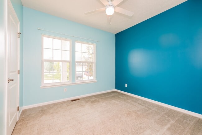 Building Photo - 3401 Carol Marie Ln