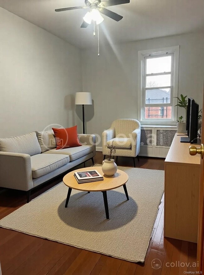 Building Photo - 1822 Fowler Ave