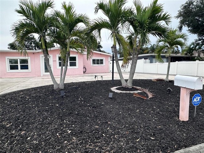 Building Photo - 10659 108th St N