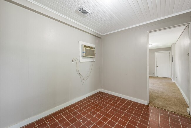 Building Photo - 4816 Old Spanish Trl