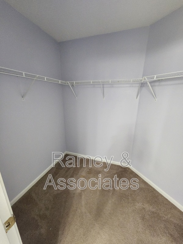 Building Photo - 10828 Glenway Pl