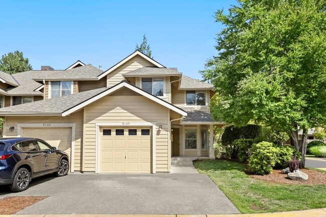Building Photo - Must-see property that still feels brand new