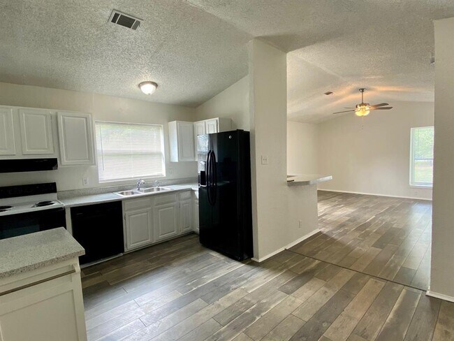 Building Photo - 9661 Farm to Market 548