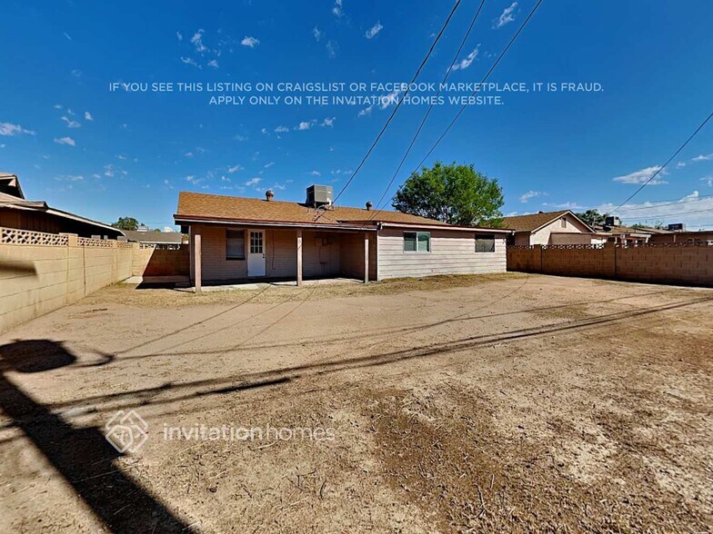 Building Photo - 6213 W Claremont St