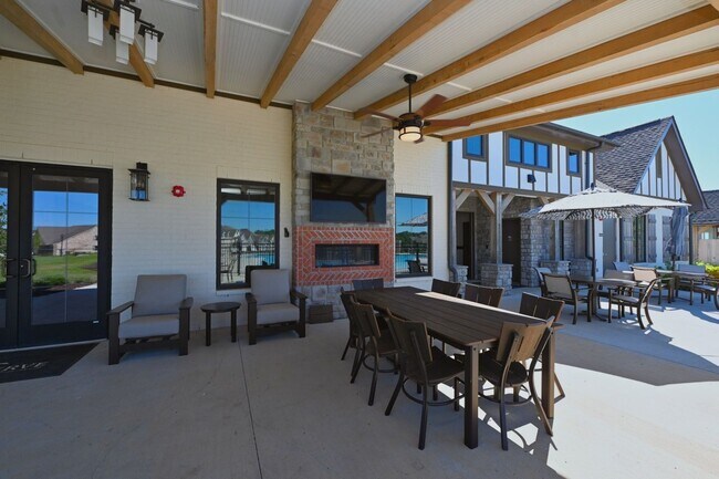 Building Photo - **BE THE LUCKY ONE TO LIVE IN THIS 2024-BUILT END-UNIT TOWNHOME IN A RESORT-STYLE COMMUNITY**
