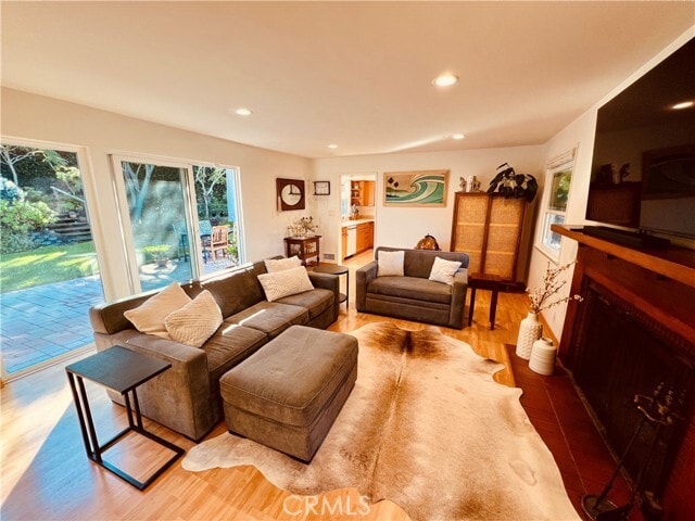 Building Photo - 301 Via Linda Vista