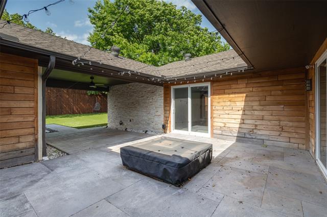 Building Photo - 9447 Viewside Dr