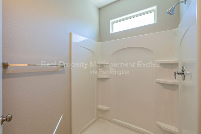 Building Photo - 3032 N 310th Ln