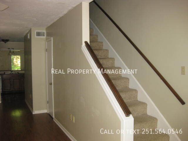 Building Photo - 959 Dickenson Ave