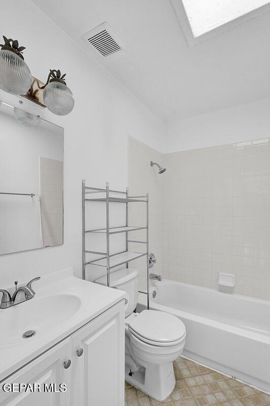 Building Photo - 1909 Karen Sue Pl