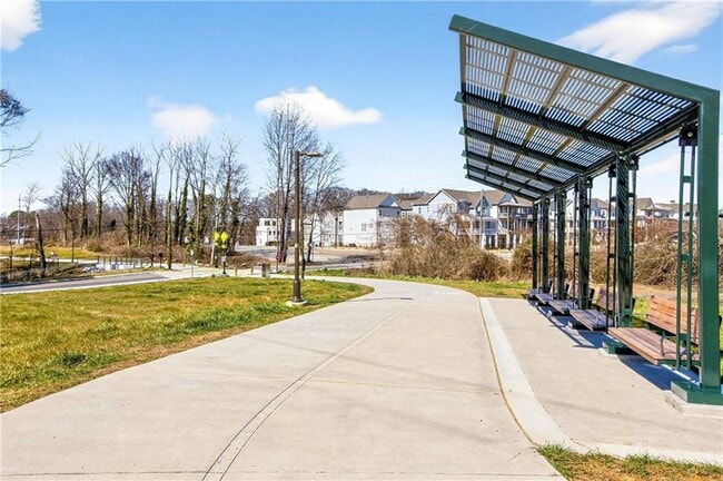 Building Photo - 1338 Booth Ave NW