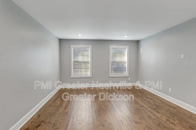 Building Photo - 2543 Summit Ct