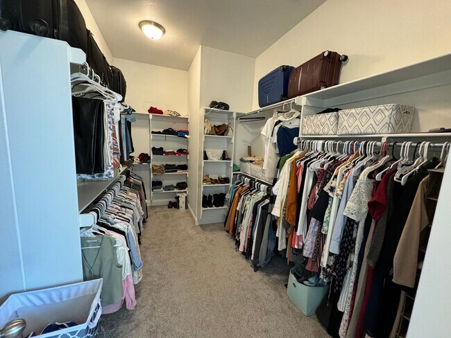 Building Photo - Classic Brick Home with Spacious Living & Outdoor Space