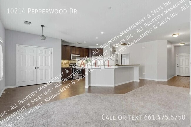 Building Photo - 10214 Pepperwood Dr