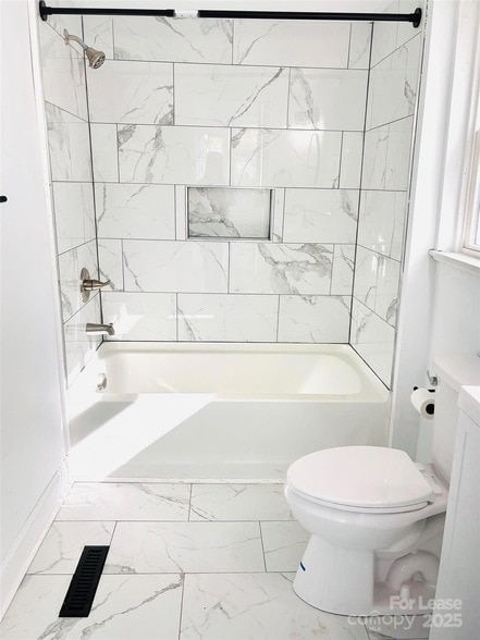 Building Photo - 243 S Crigler St