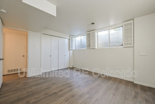 Building Photo - 10321 E Evans Ave