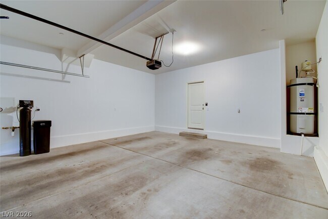 Building Photo - 4234 Lunar Cyn Ave