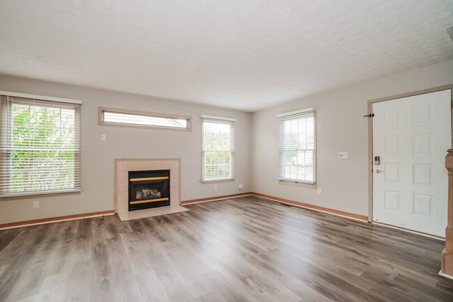 Building Photo - 349 Holly Grove Rd