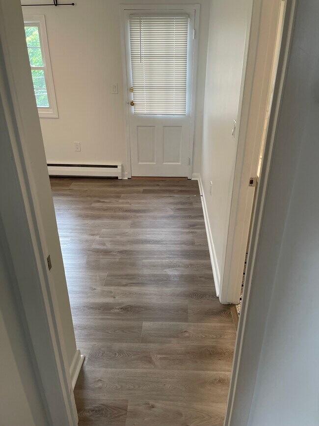 Building Photo - 100 Washington Park Dr