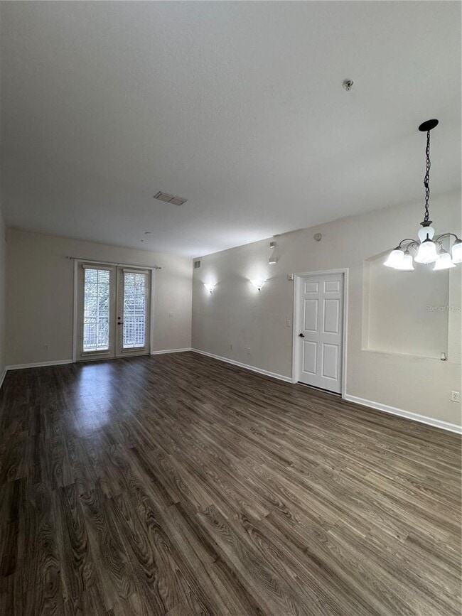 Building Photo - 3001 Greystone Loop