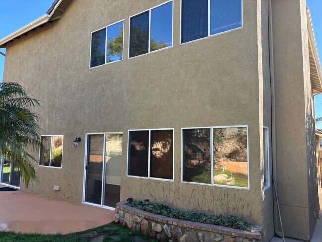 Building Photo - 10463 Graham Ct