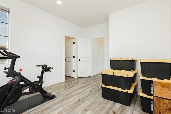 Building Photo - 6124 Redstone Hls Dr