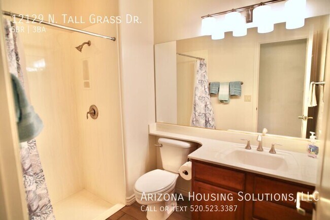 Building Photo - 12129 N Tall Grass Dr