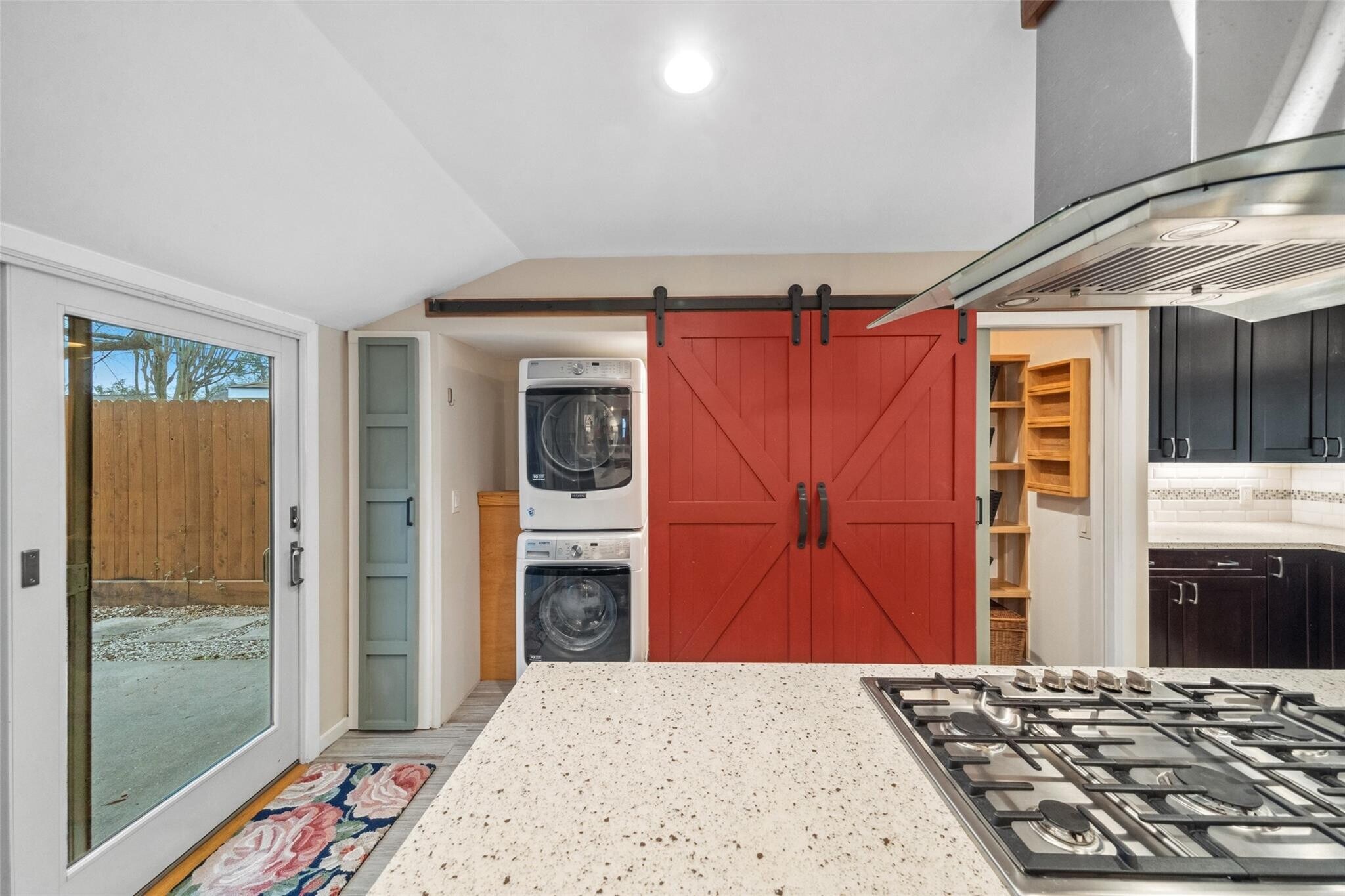 Building Photo - 1309 Martin St
