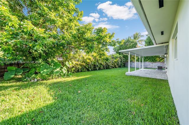 Building Photo - 6700 SW 49th Ter