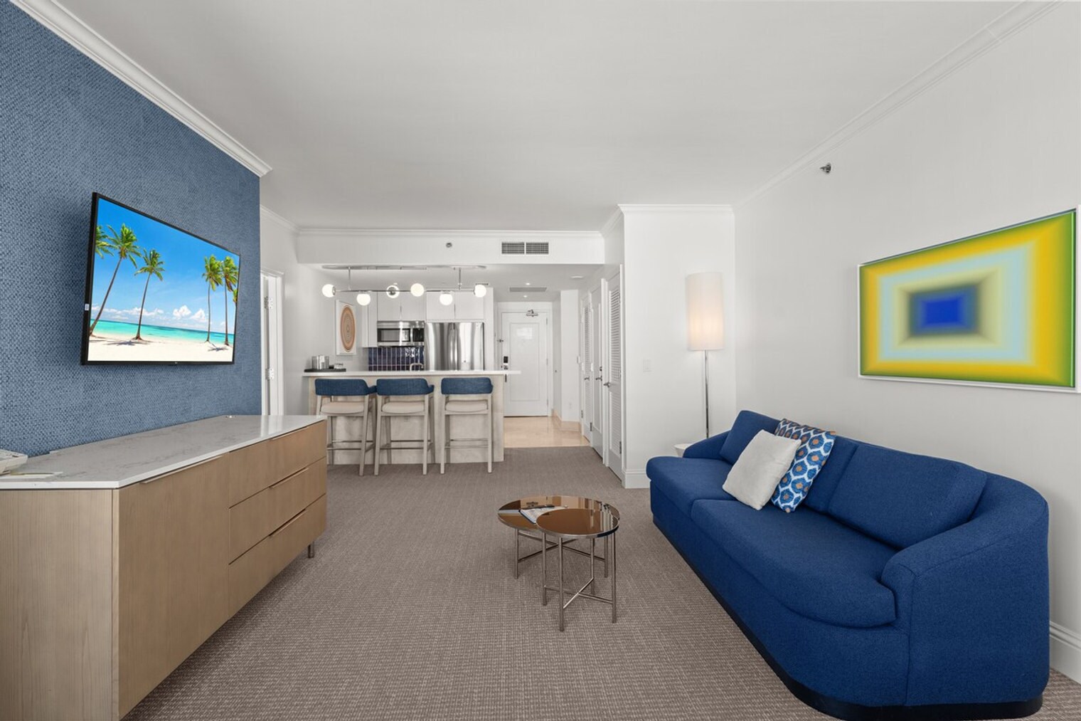 Building Photo - 4441 Collins Ave