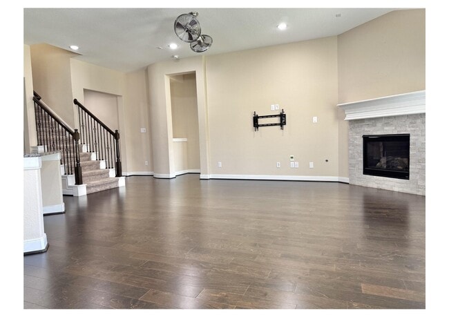 Building Photo - 27034 Triana River Cir
