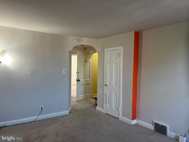 Building Photo - 1418 Greeby St