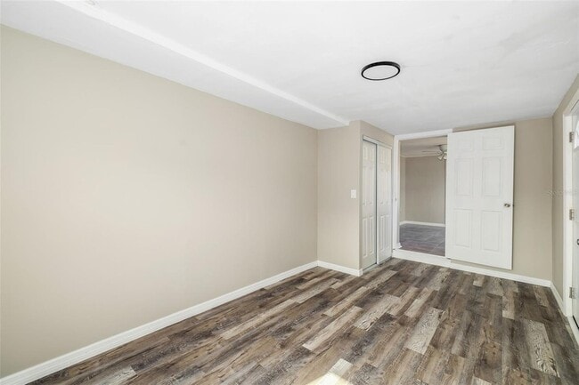 Building Photo - 6051 Carlton Ave