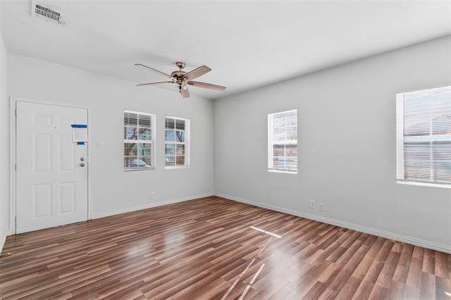 Building Photo - 507 S Scullin Ave