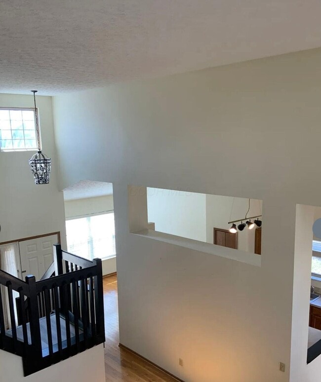 Building Photo - 5476 Mirage Dr
