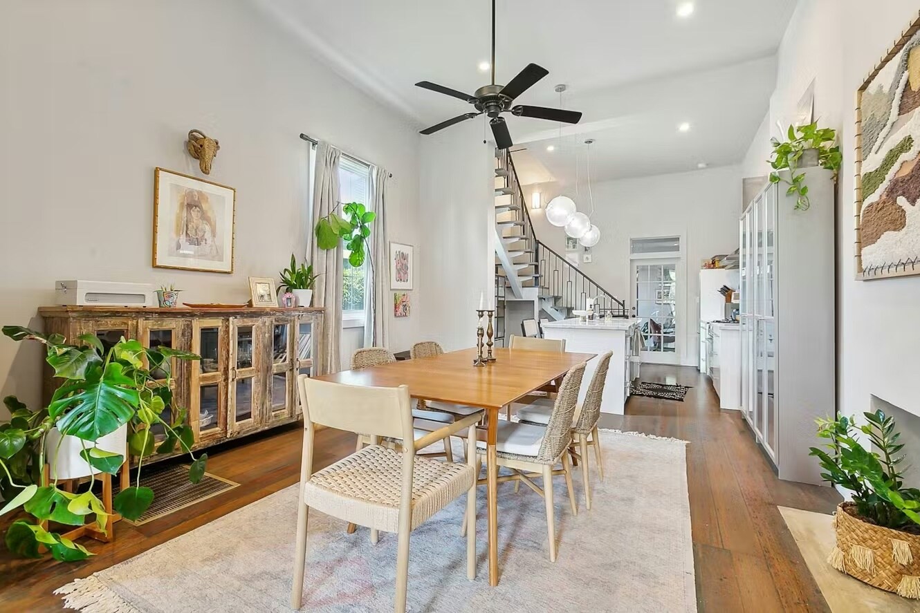 Building Photo - 719 Philip St