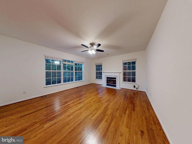 Building Photo - 1379 Dominion Ridge Ln