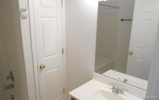 Building Photo - 2443 Hester Ct