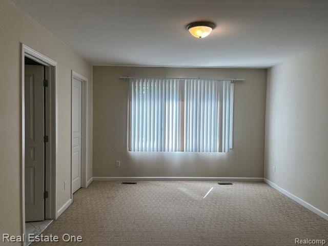 Building Photo - 3905 Newland Dr E