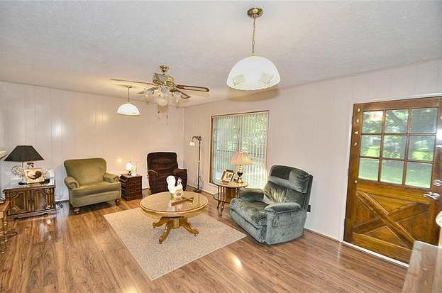 Building Photo - 206 Pecan Dr