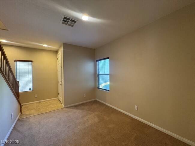 Building Photo - 9019 Winchester Ridge St