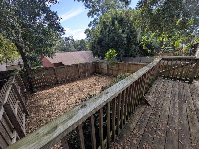 Building Photo - 2397 Gregory Dr