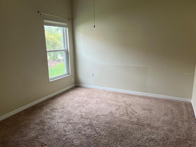 Building Photo - 3535 Somerset Cir