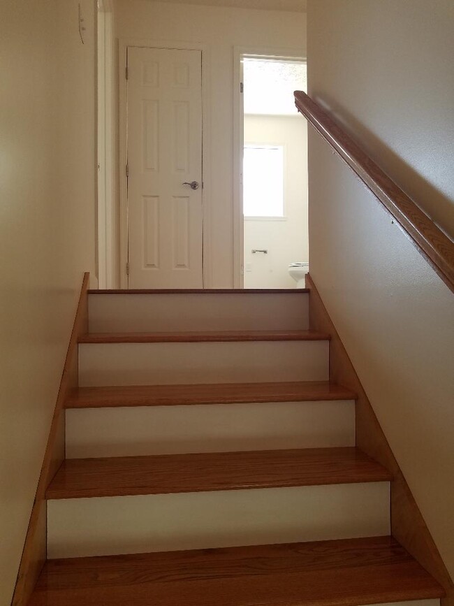 Building Photo - 28 Holler Rd